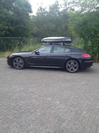   Porsche Photos of ROOF BOXES Big-Malibu XL Surf roof box with surfboard rack