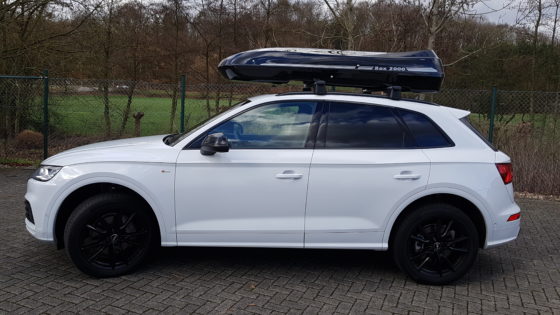 Audi Q5 Kundenbilder Beluga XXL Dachbox – Urlaub mit Hund