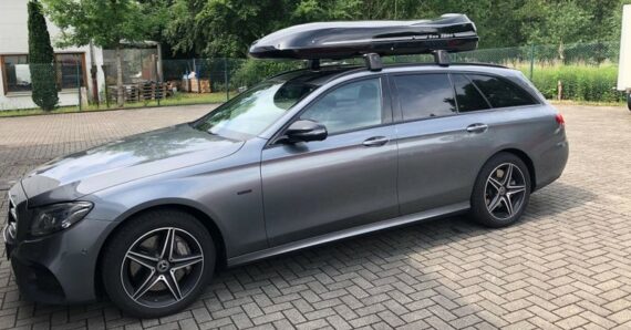 Beluga XXL Schwarz Kundenbilder MALIBU Dachbox mit Surfbretthalter