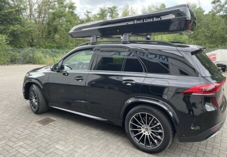 Big Malibu Schwarz Kundenbilder MALIBU Dachbox mit Surfbretthalter